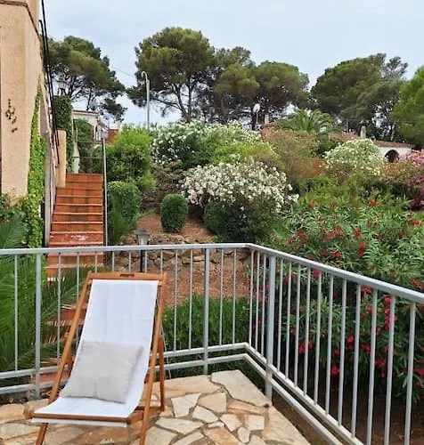 Magnifica Casa Con Vistas Al Mar Y Piscina Privada Vakantiehuis