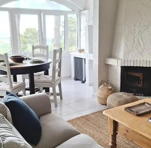 Сasa de vacaciones Magnífica Casa Con Vistas Al Mar Y Piscina Privada Gerona